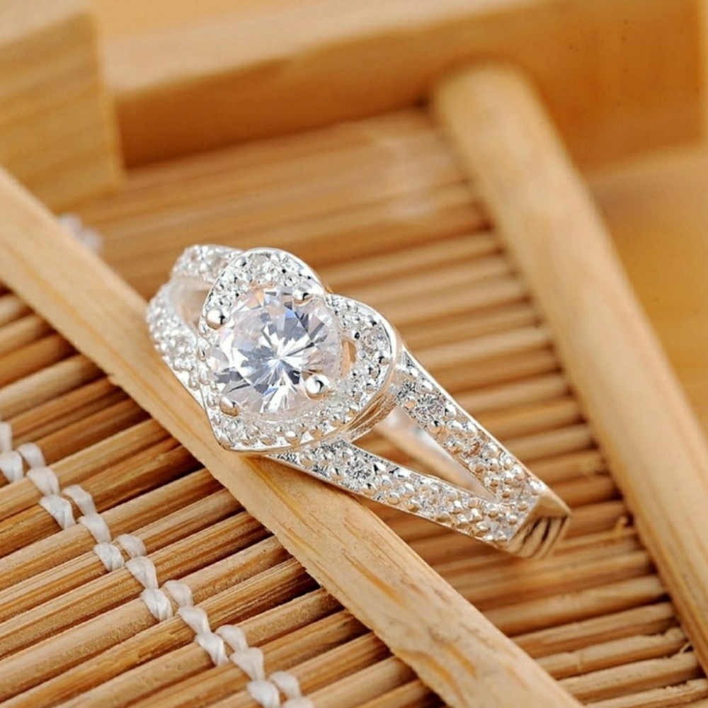 Silver cute heart wedding Fashion Crystal Ring